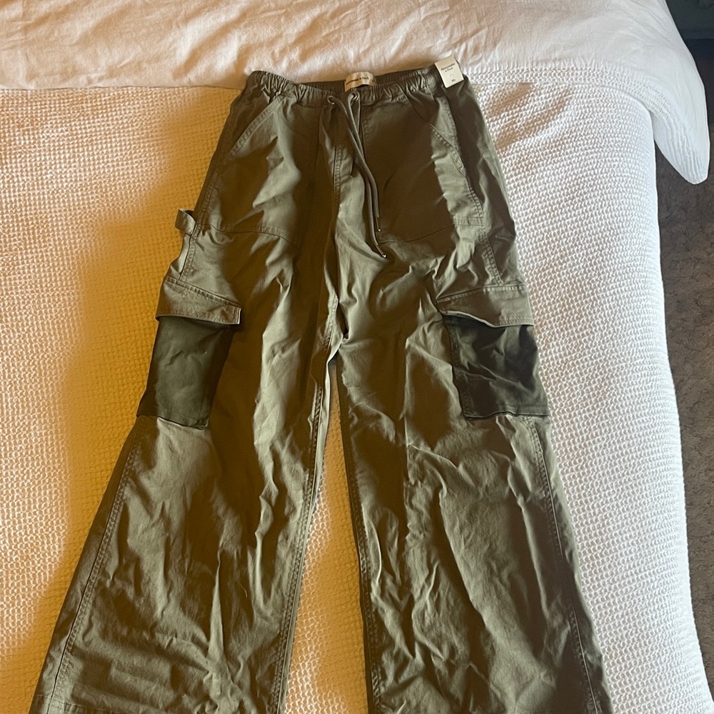 Abercrombie & Fitch Green Cargo Pants